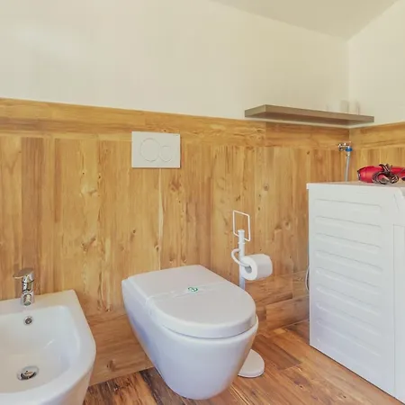 Appartement Casa Jasmin - Scopri Le Bellezze Di - Cour 0154 Courmayeur